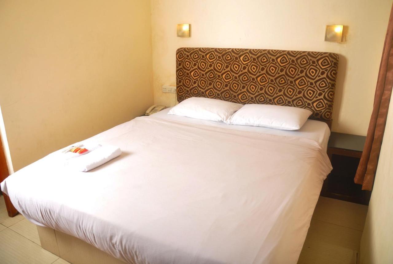 Ams Penthouse Hotel Jakarta Eksteriør billede